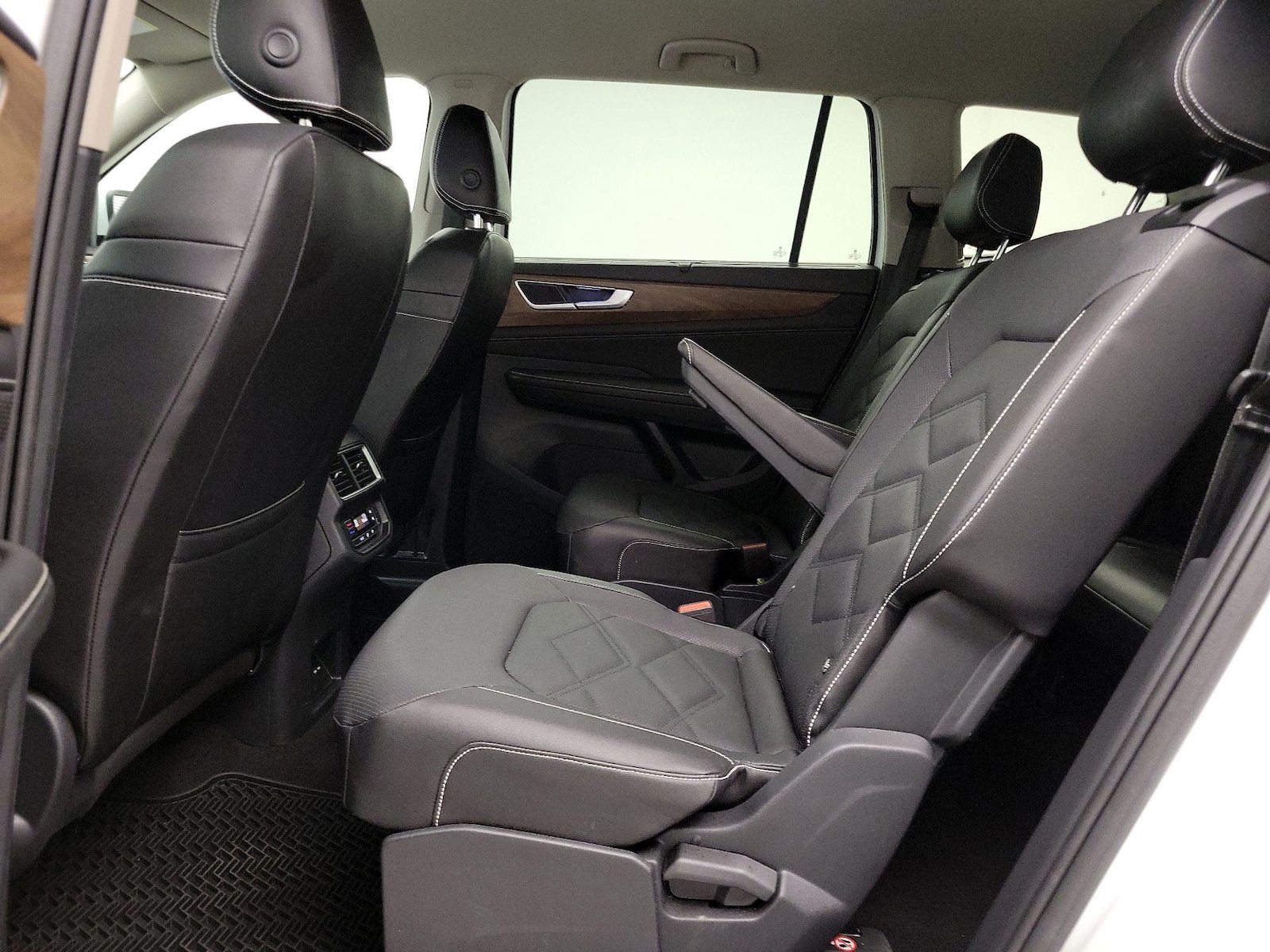 Rear Air Conditioning