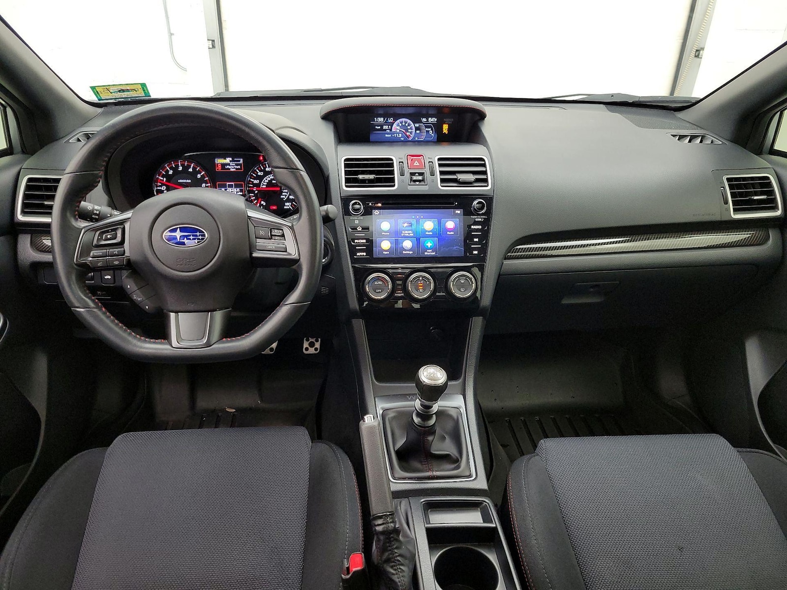 Apple CarPlay® & Android Auto™