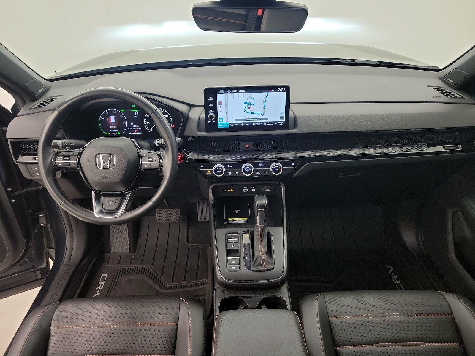 Apple CarPlay® & Android Auto™