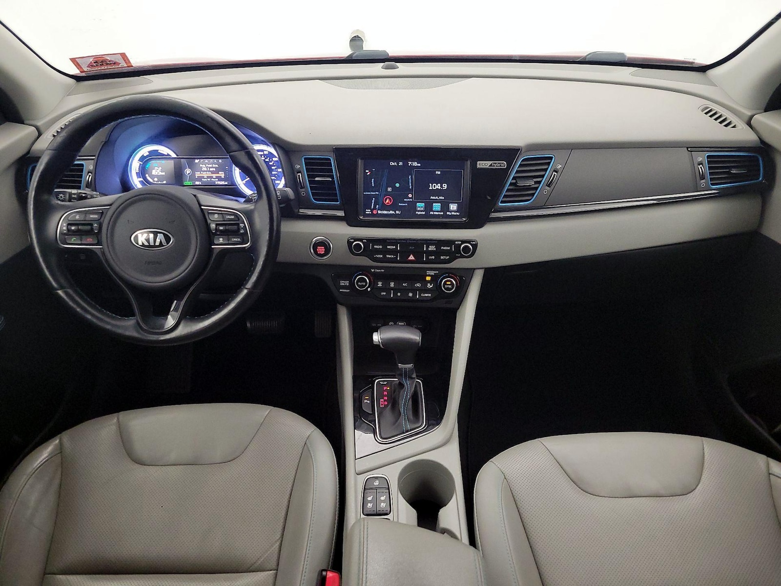 Apple CarPlay® & Android Auto™