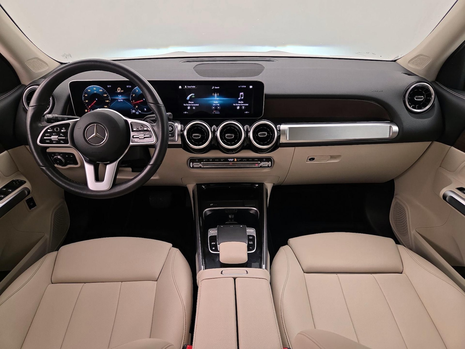 Apple CarPlay® & Android Auto™