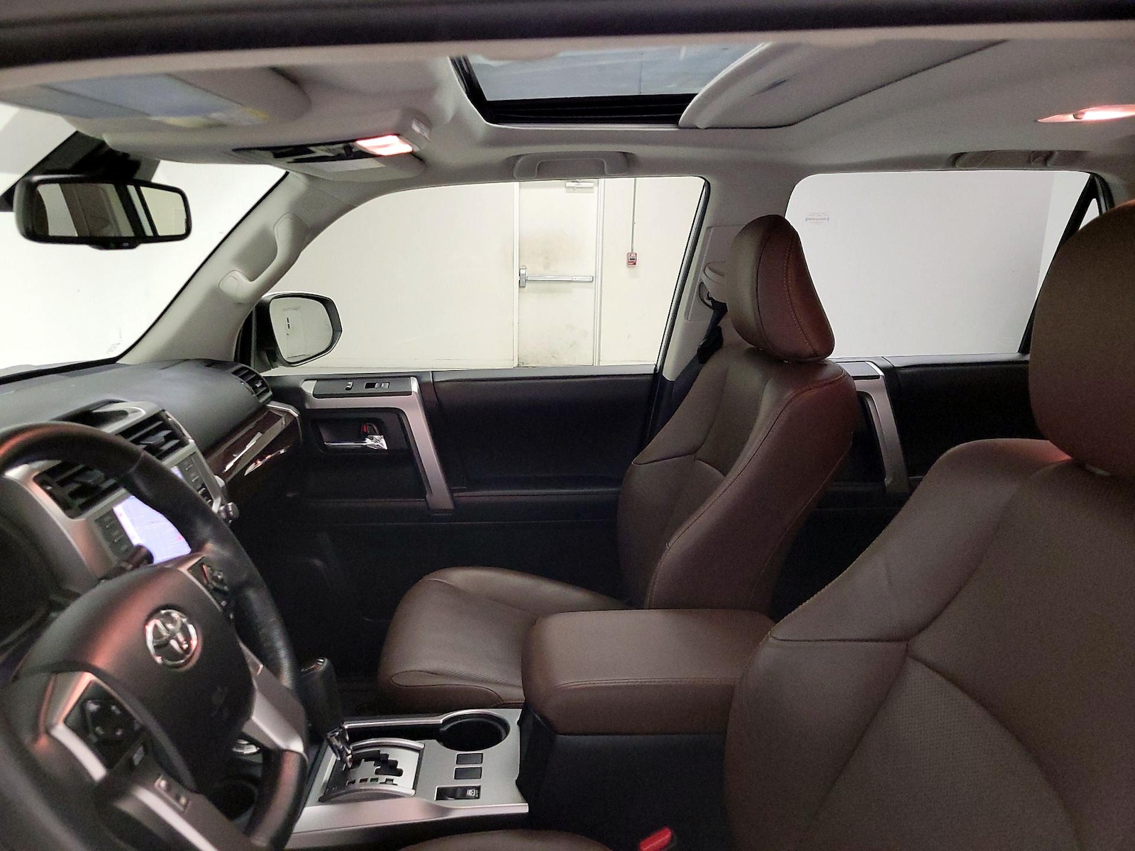 Sunroof(s) & Overhead Airbags