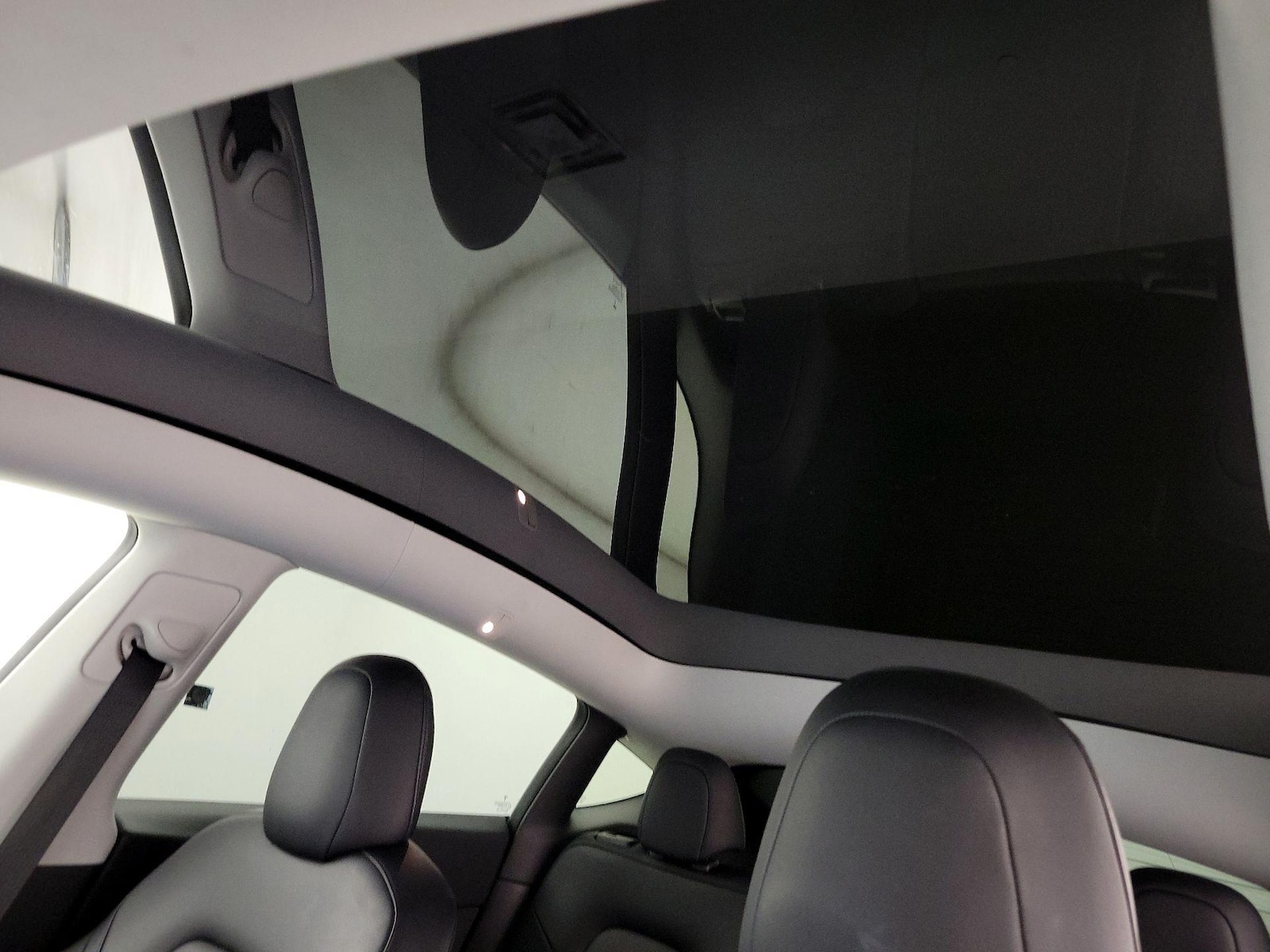Skylight(s) & Overhead Airbags