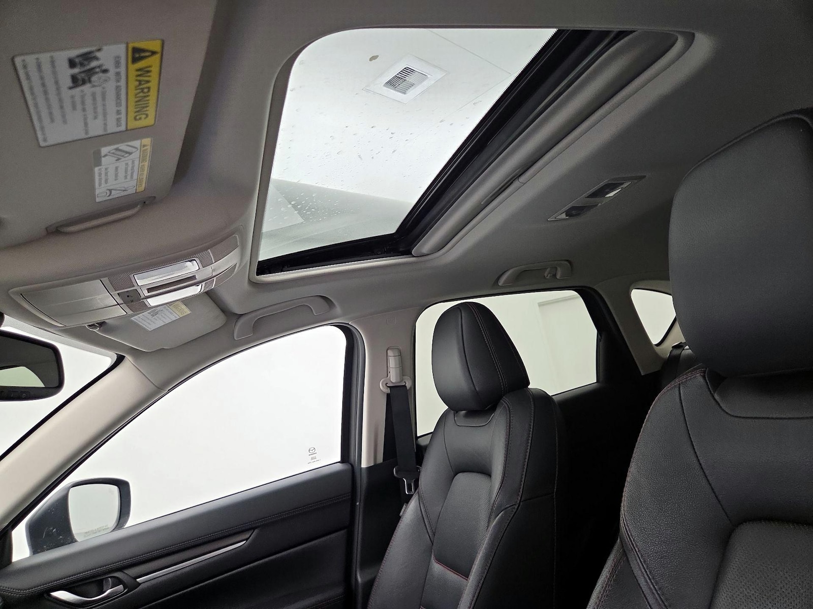 Sunroof(s) & Overhead Airbags