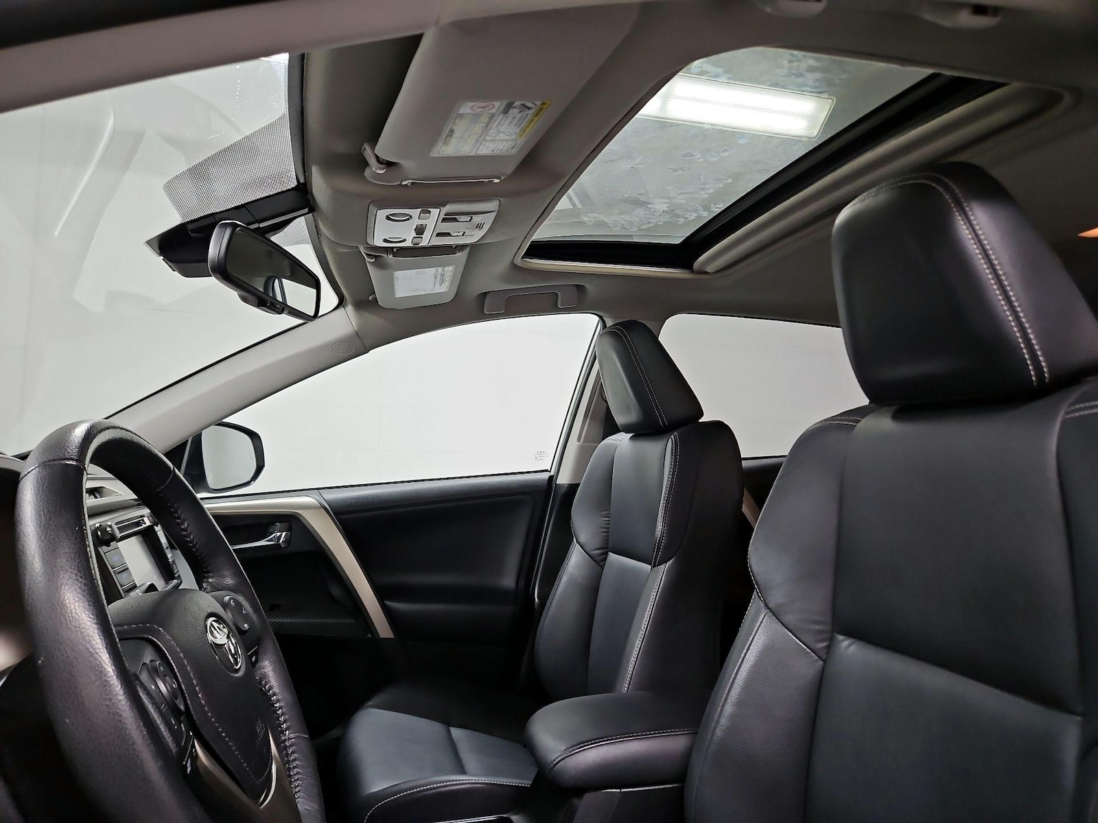Sunroof(s) & Overhead Airbags