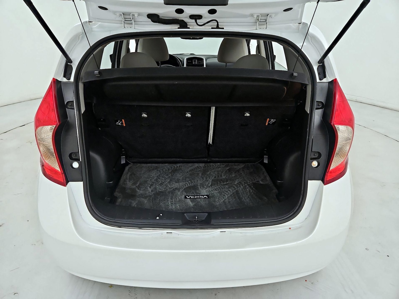 2016 Nissan Versa Note SL - Photo 21
