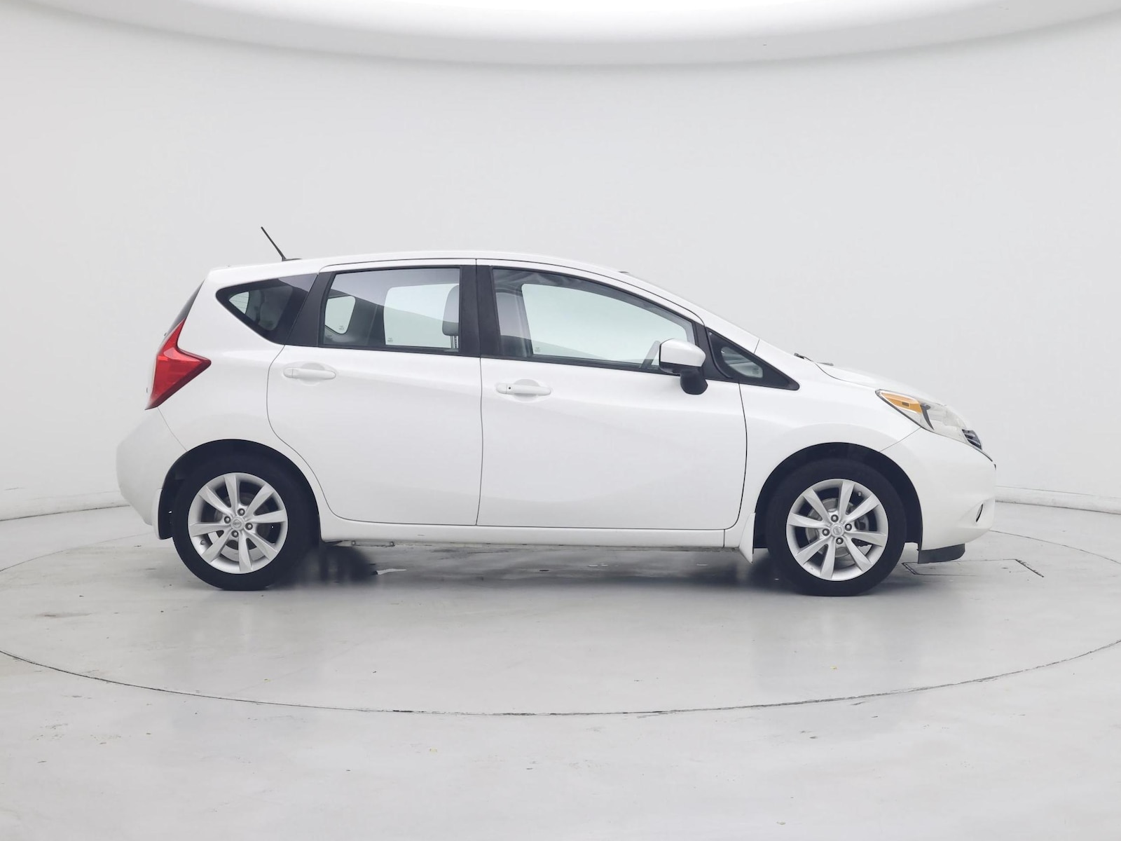 2016 Nissan Versa Note SL - Photo 8