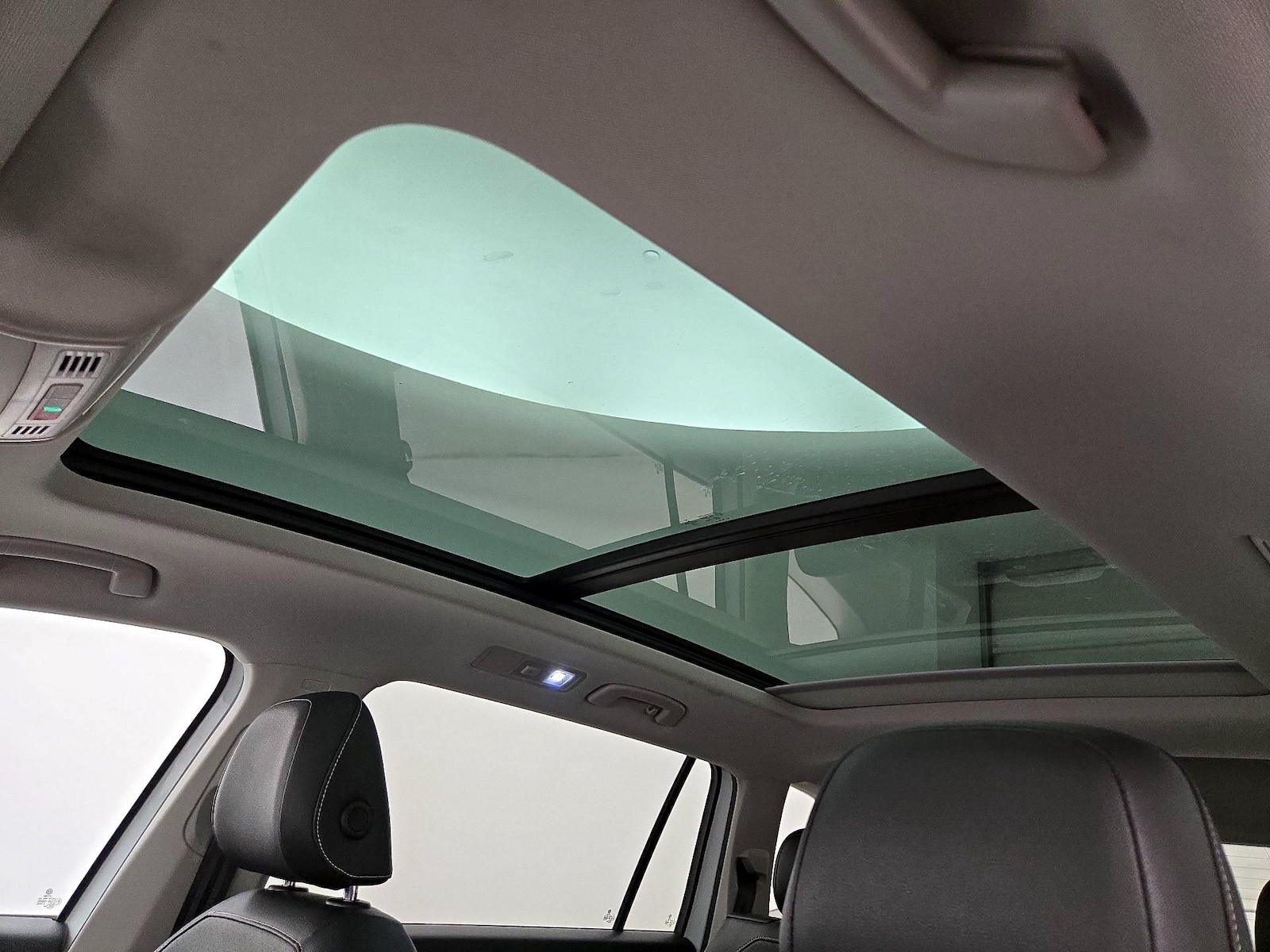 Panoramic Sunroof