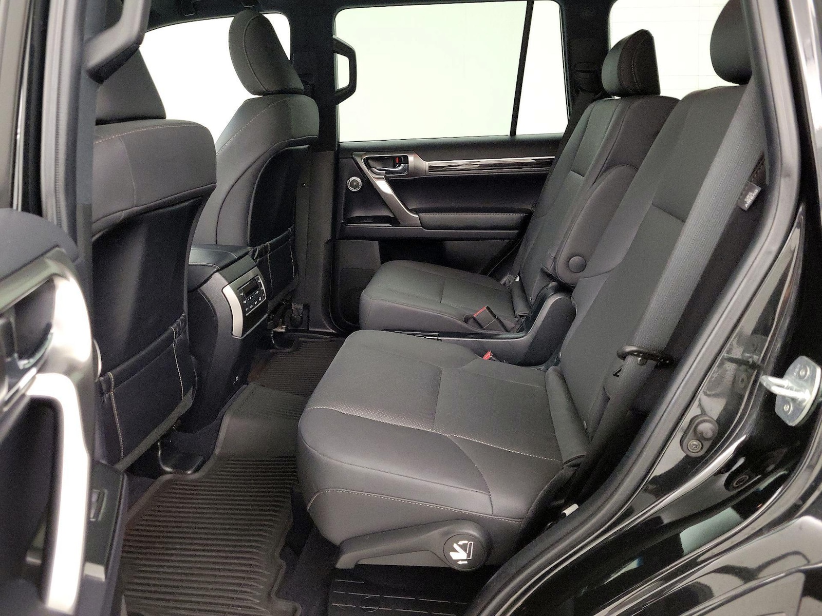 Rear Air Conditioning