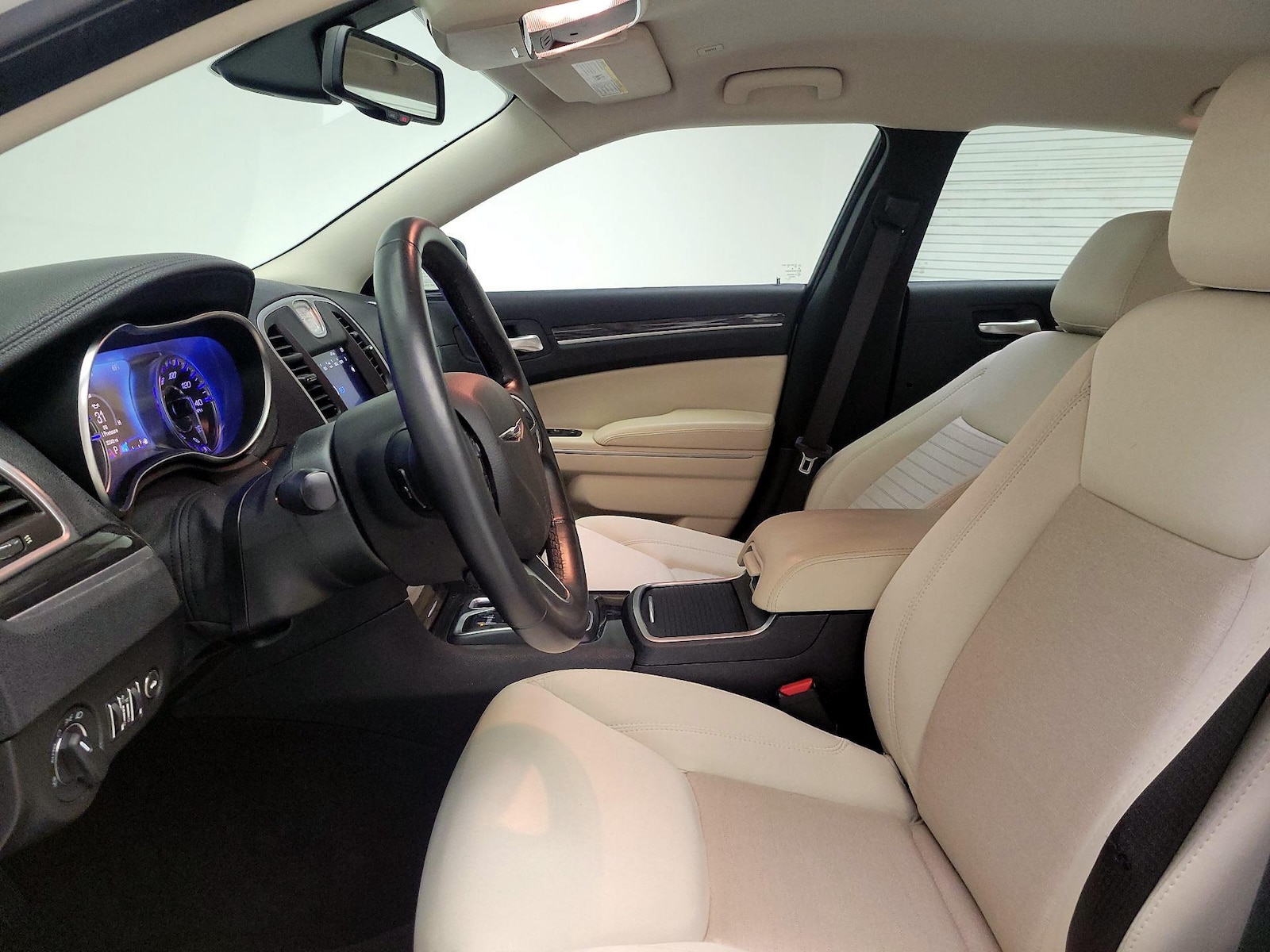 Power Seat(s) & Side Airbags