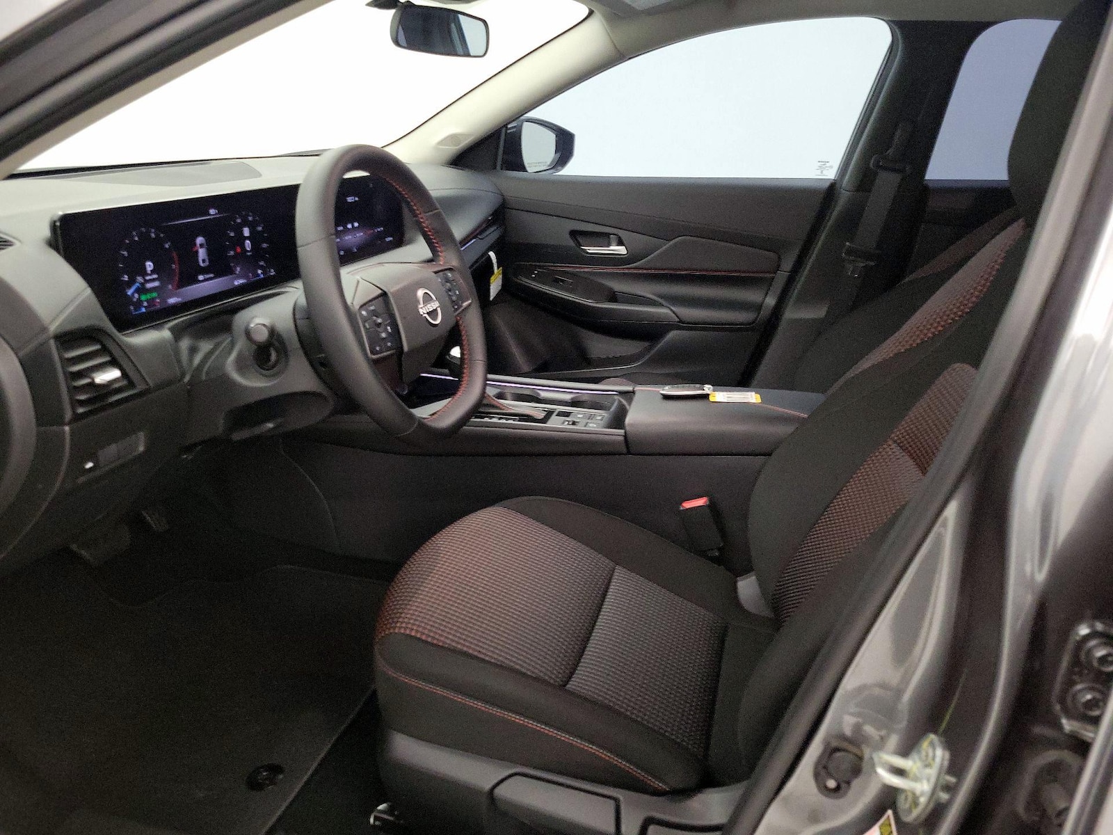2026 Nissan Sentra SR - Photo 12