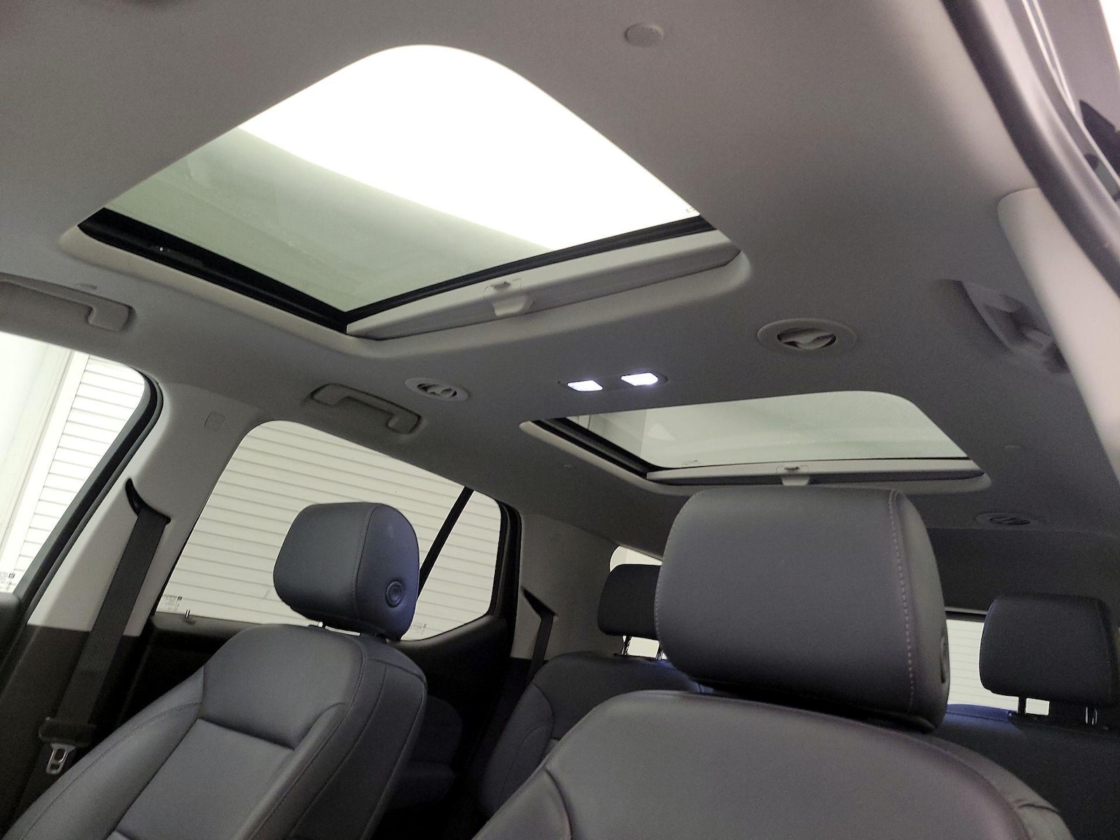 Sunroof(s) & Skylight(s)