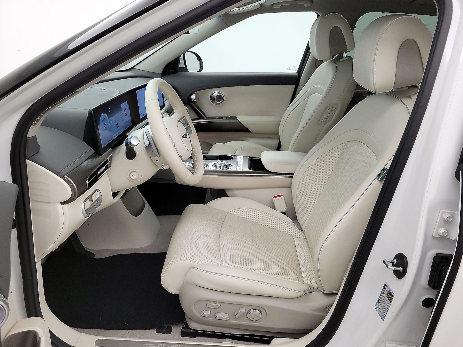 Front Seat Heaters & A/C Seat(s)