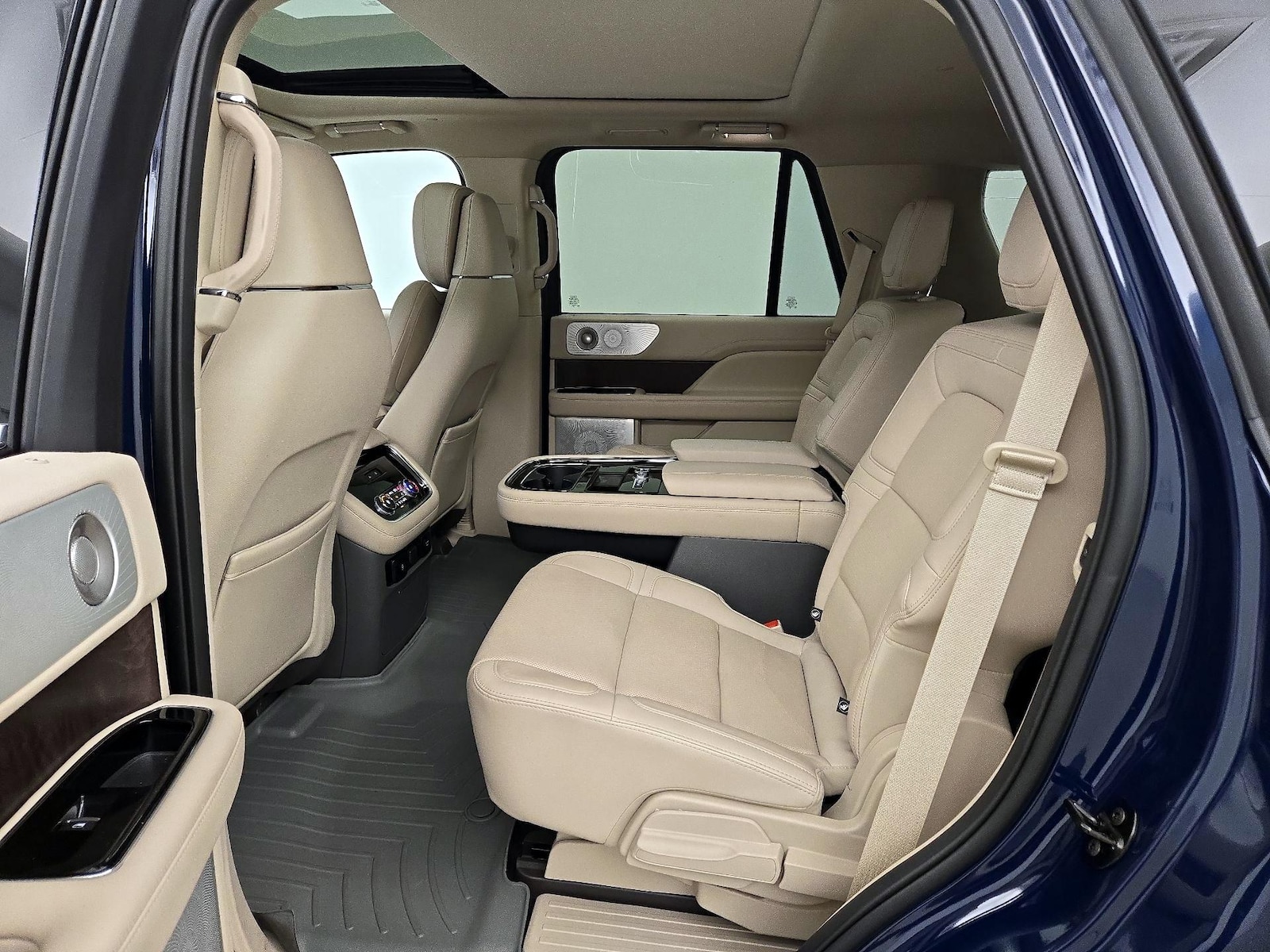 Rear Air Conditioning