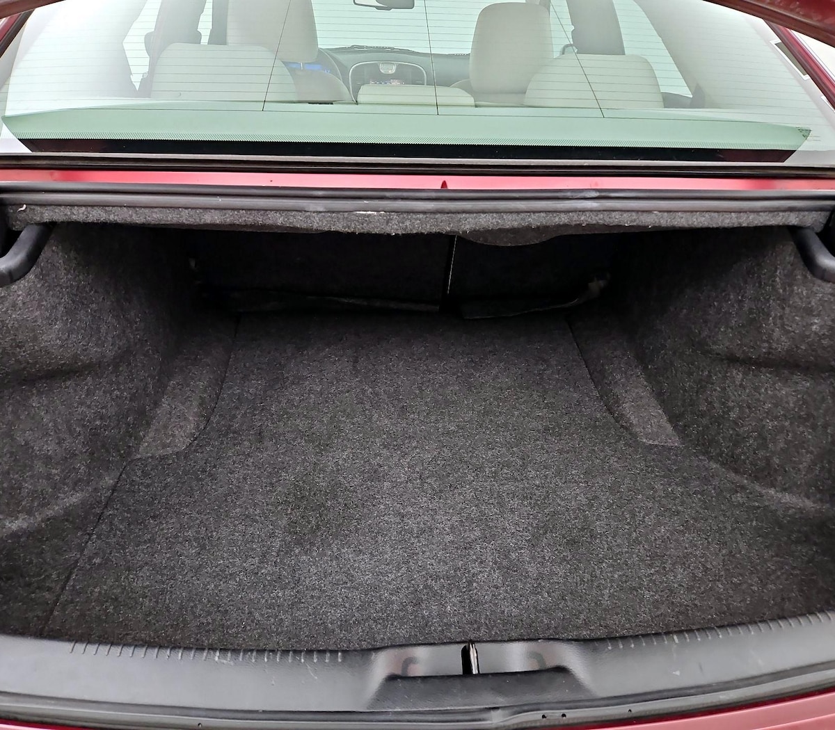 Trunk/Cargo (Seats Up)