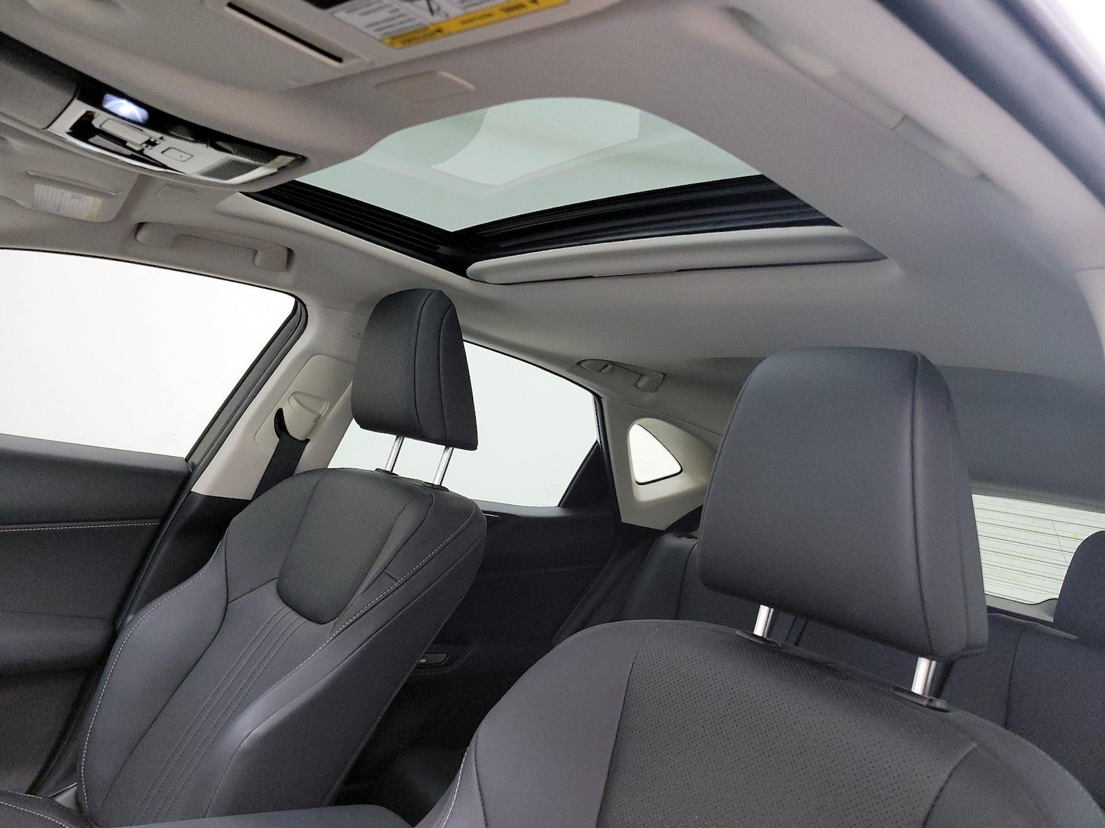 Sunroof(s) & Overhead Airbags