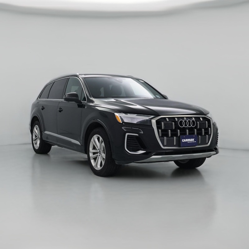 2025 Audi Q7 Premium Plus