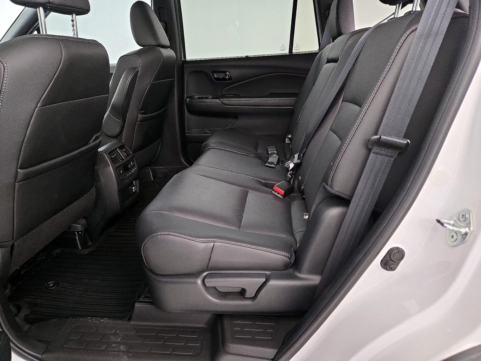 Rear Air Conditioning