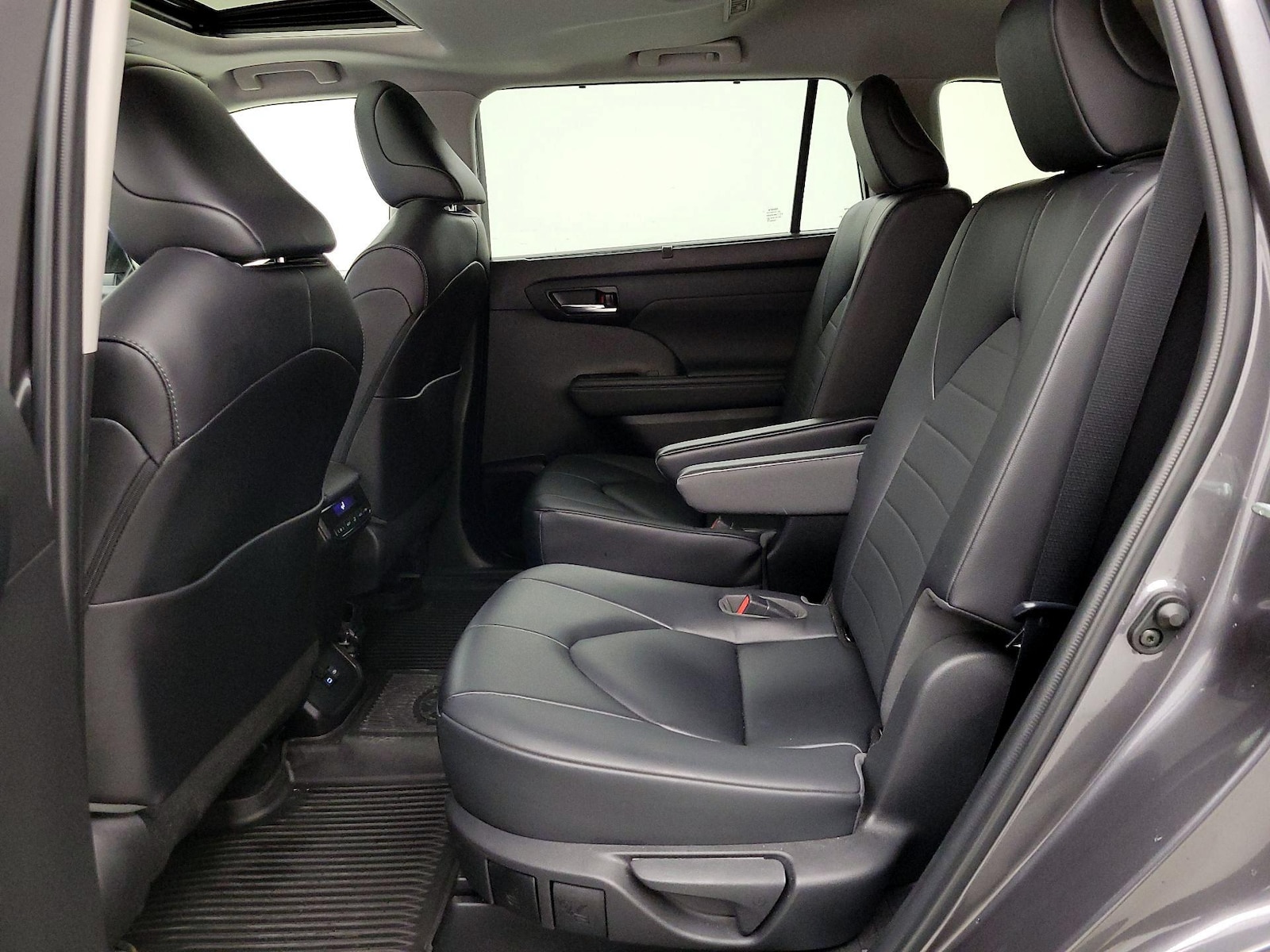 Rear Air Conditioning