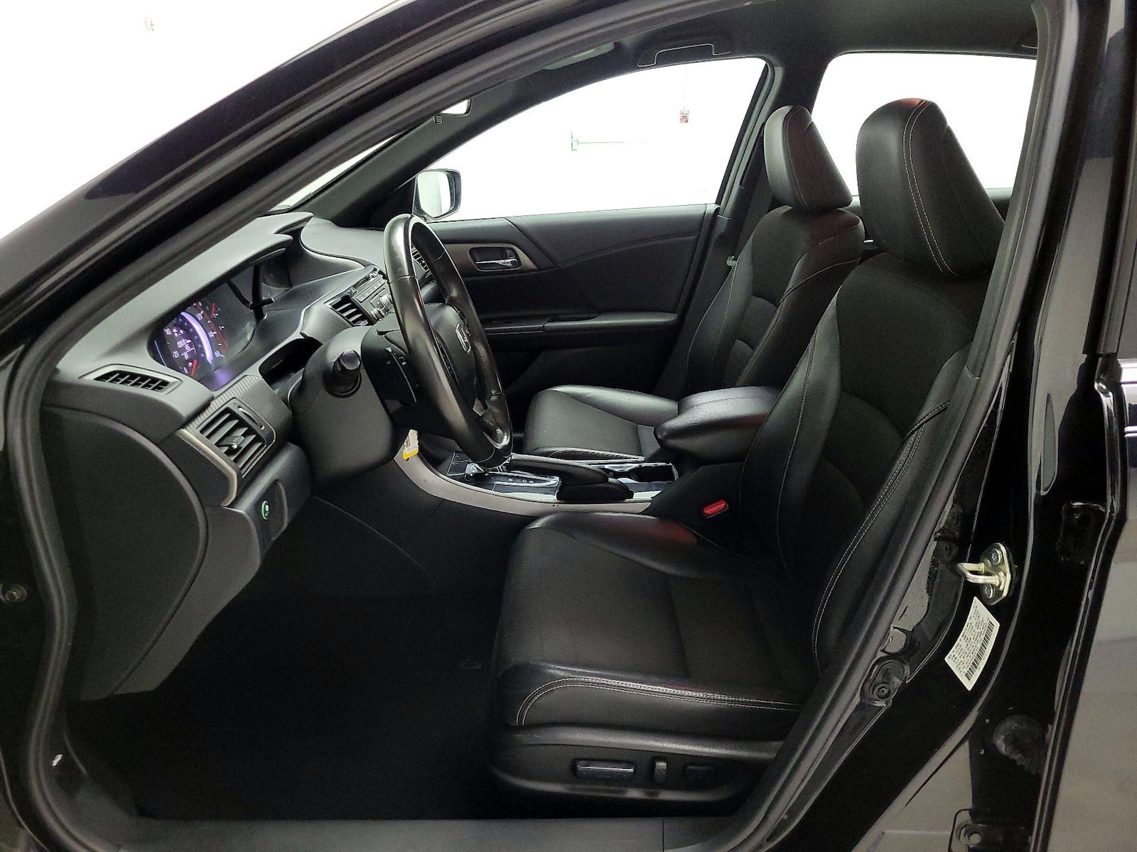 Power Seat(s) & Side Airbags