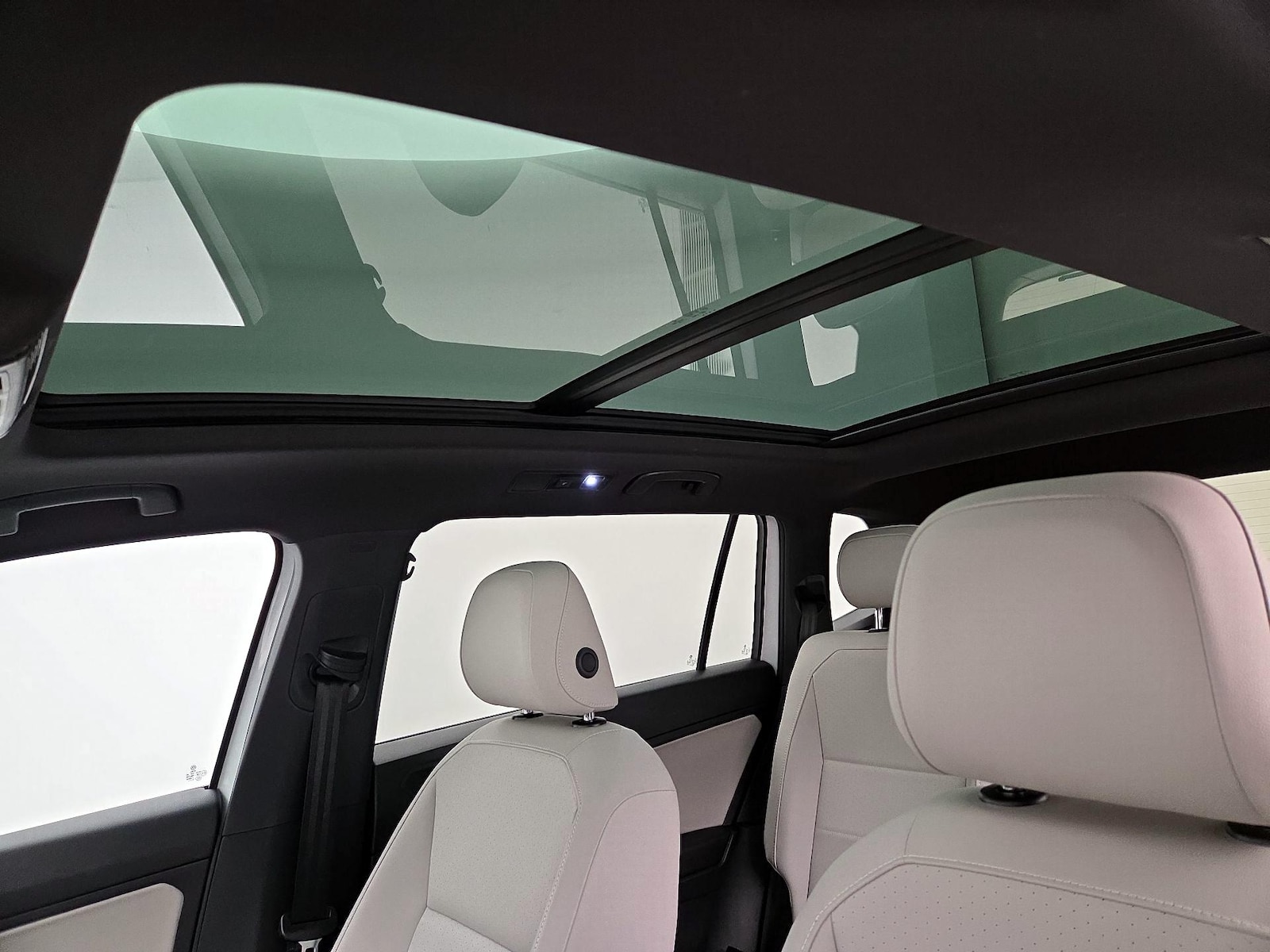 Panoramic Sunroof