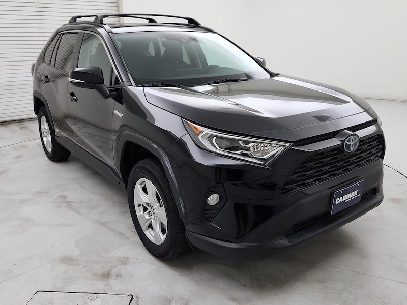 2020 Toyota RAV4 Hybrid XLE