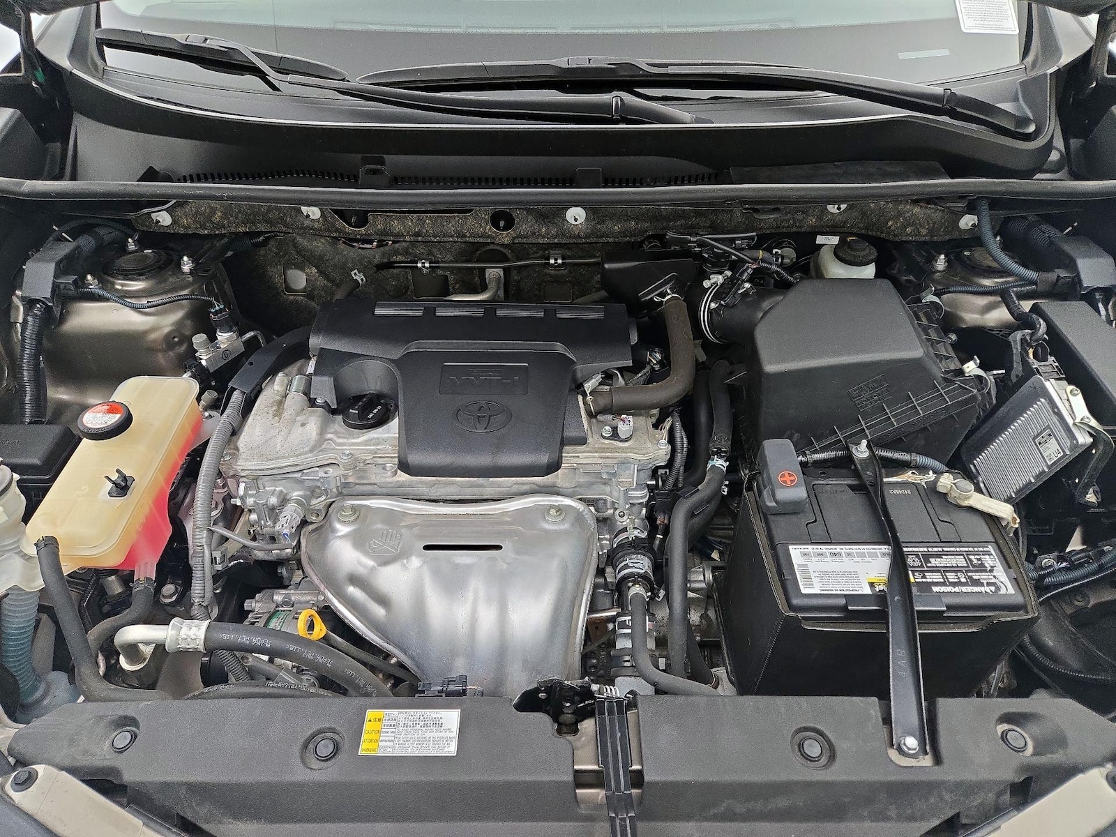 2015 Toyota RAV4 LE - Photo 22