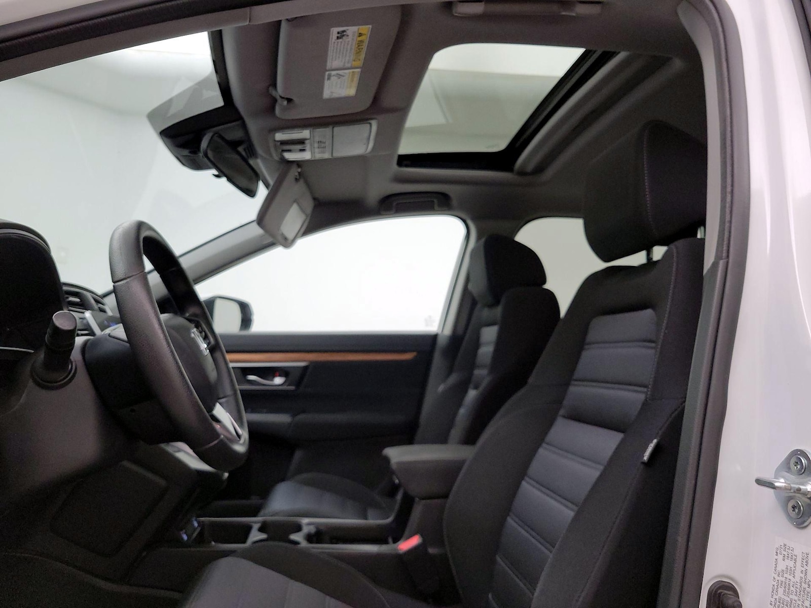 Sunroof(s) & Overhead Airbags