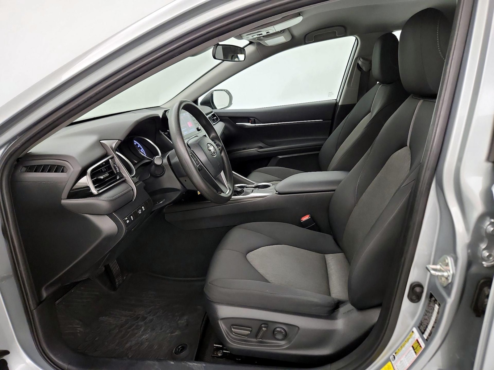 Power Seat(s) & Side Airbags