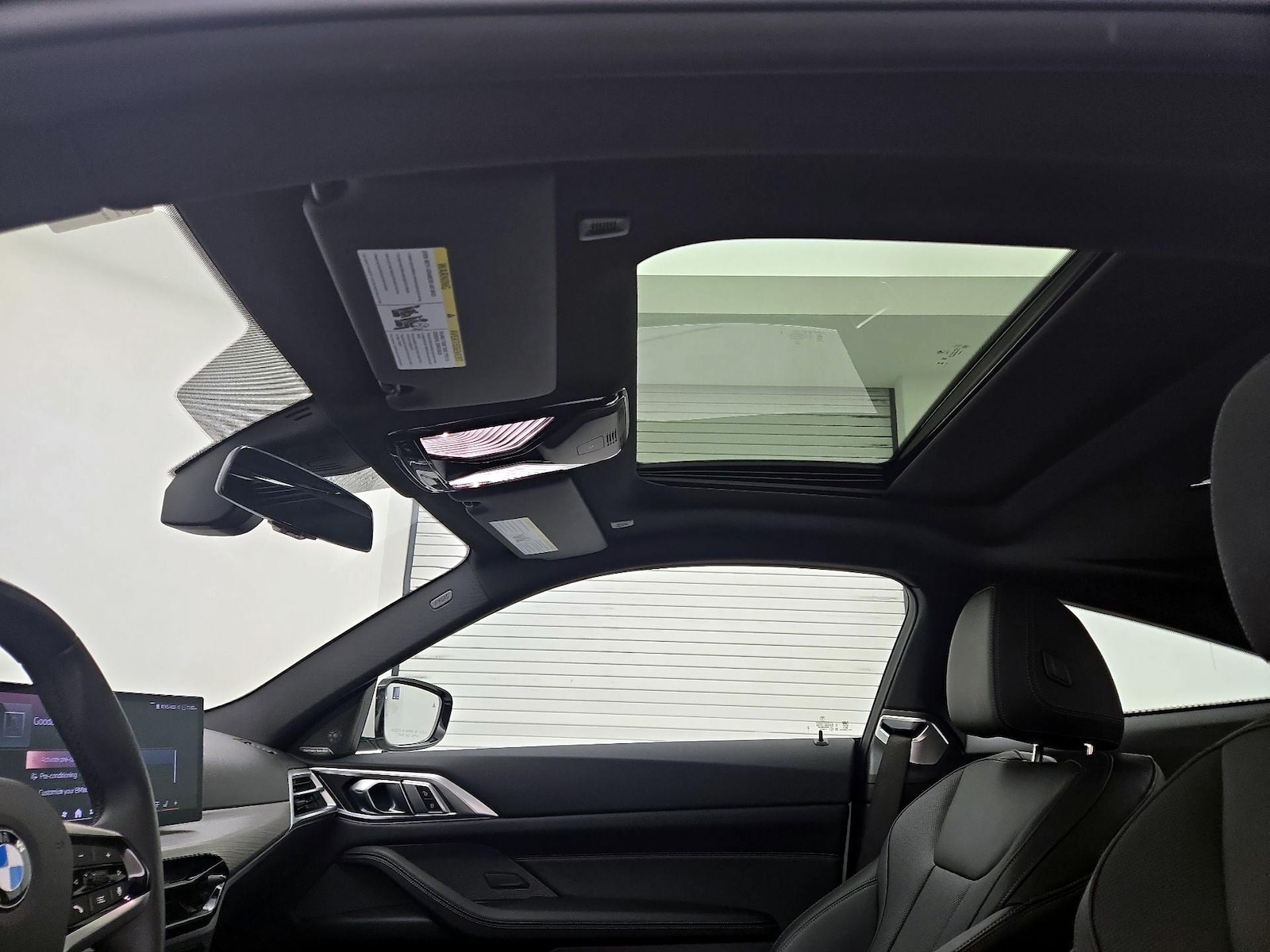 Sunroof(s) & Overhead Airbags