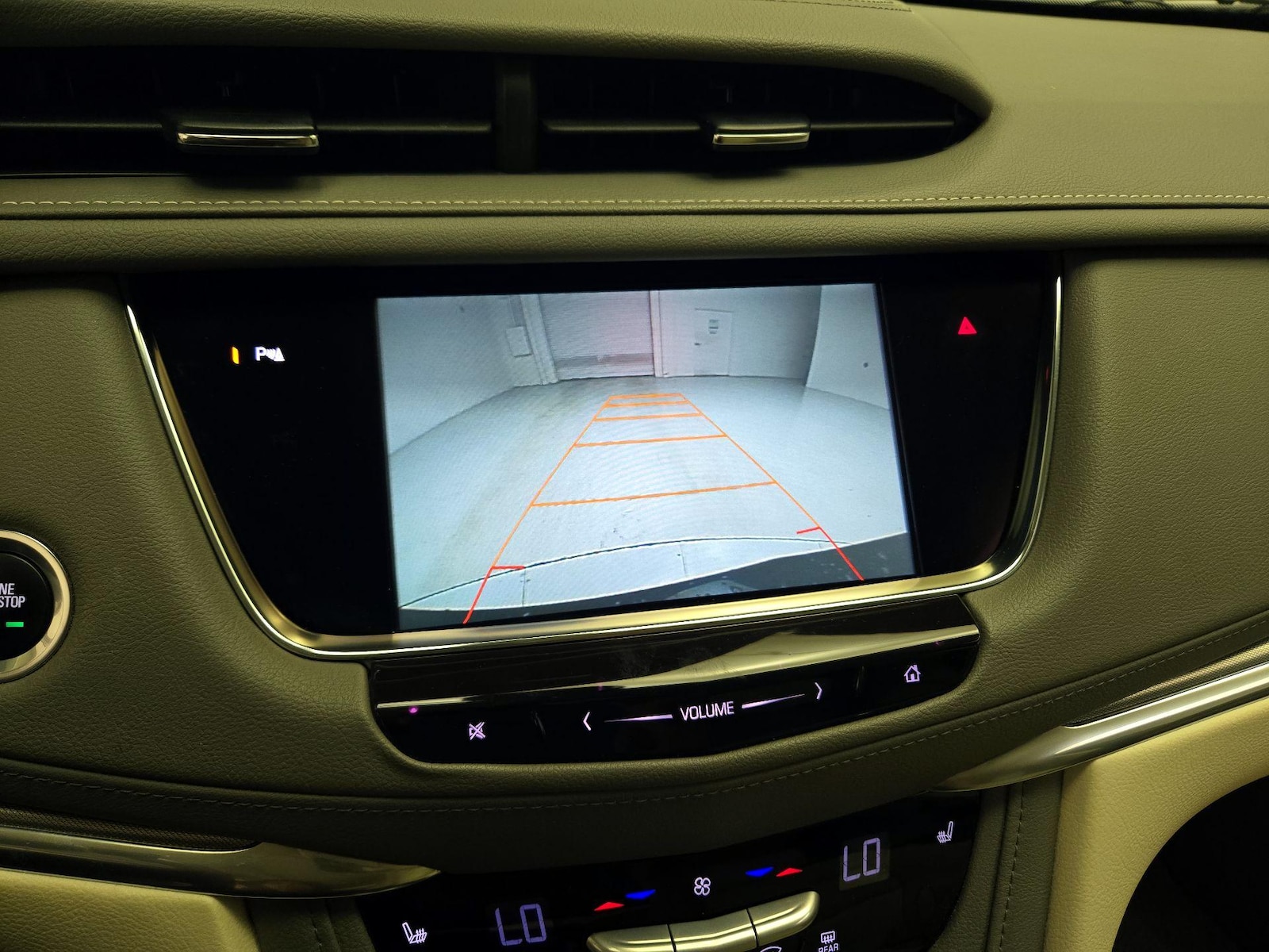 2017 Cadillac XT5 Luxury - Photo 16