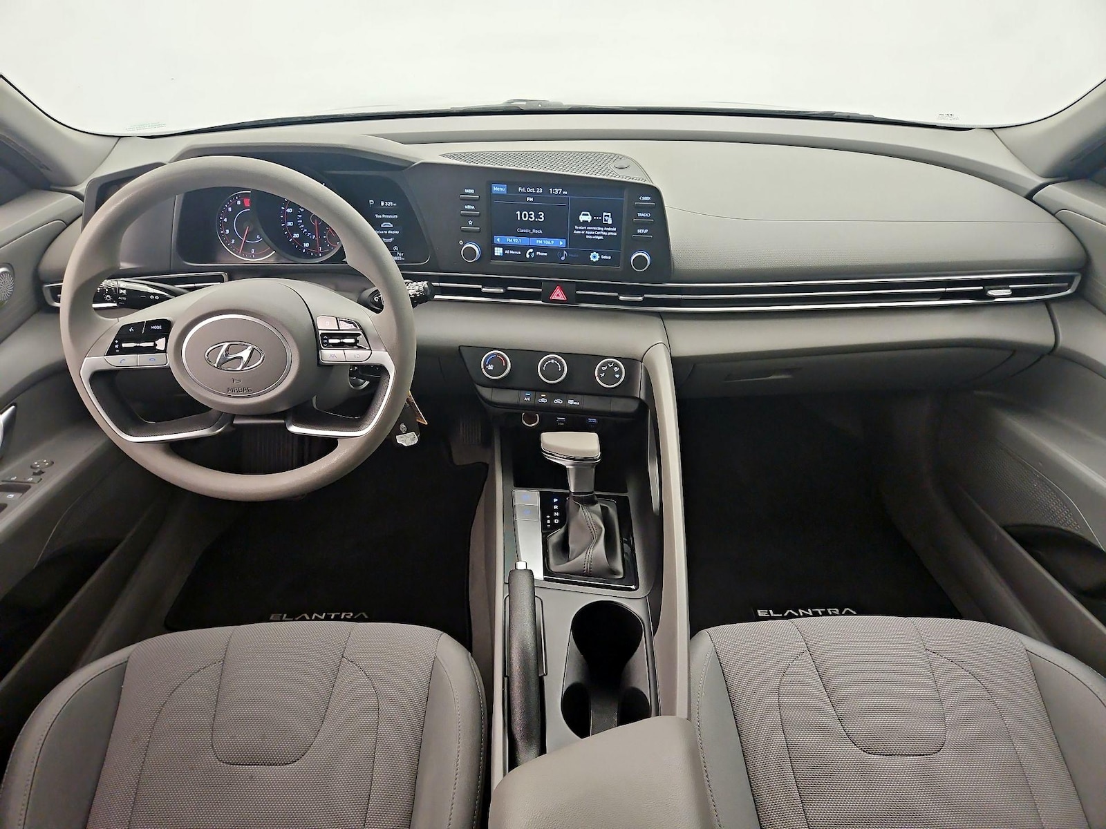 Apple CarPlay® & Android Auto™