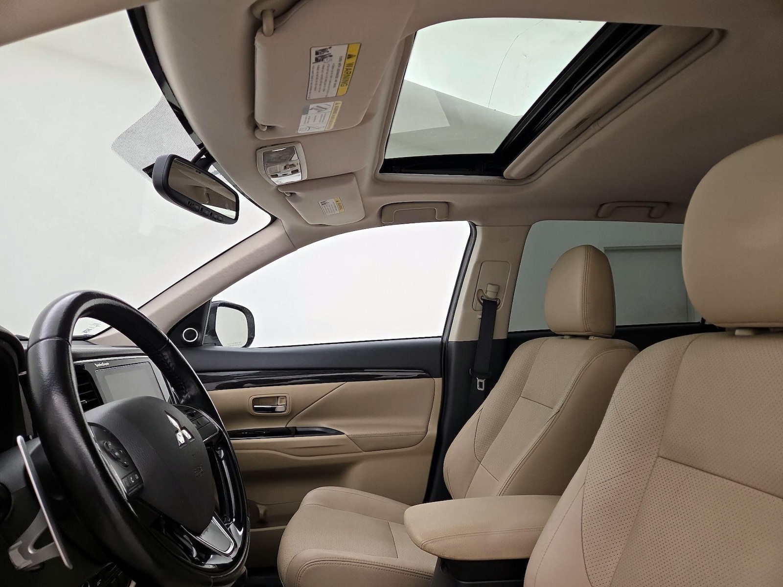 Sunroof(s) & Overhead Airbags