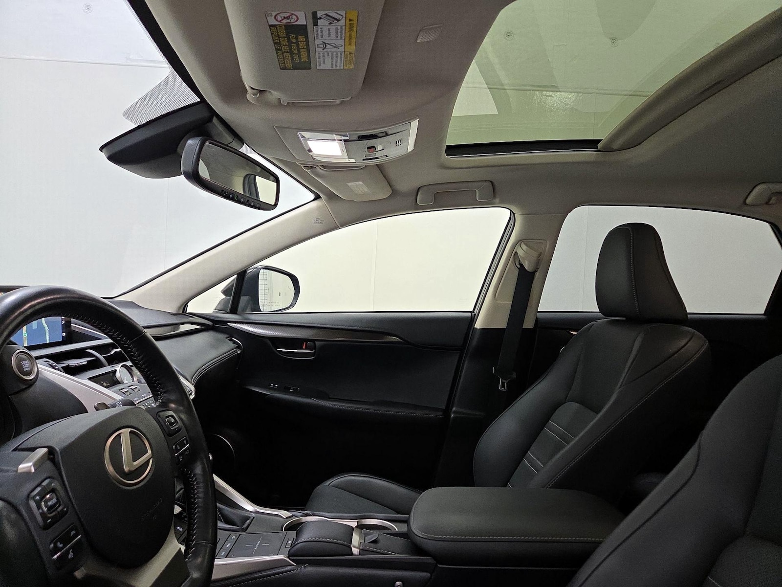 Sunroof(s) & Overhead Airbags