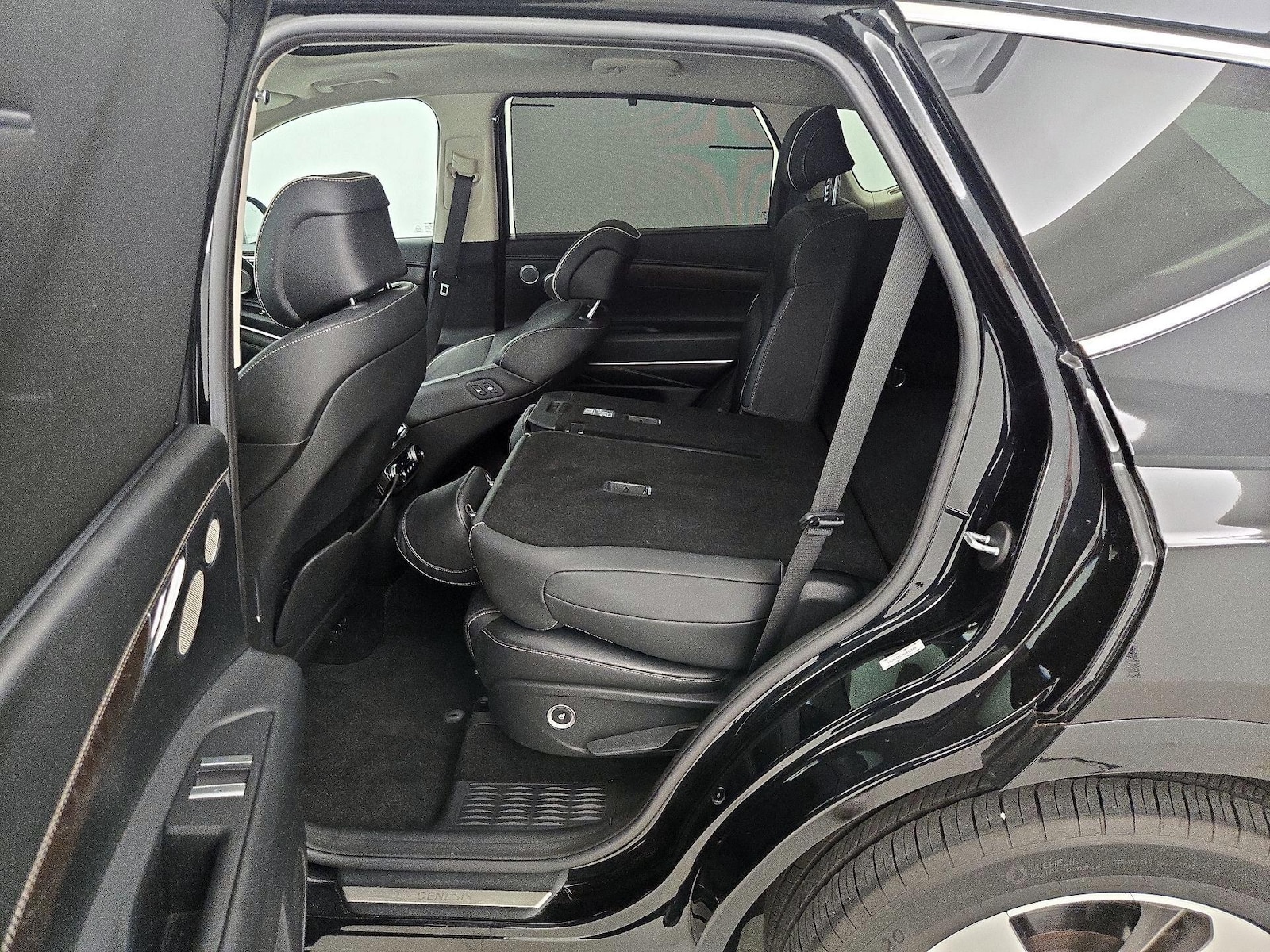 Rear Air Conditioning