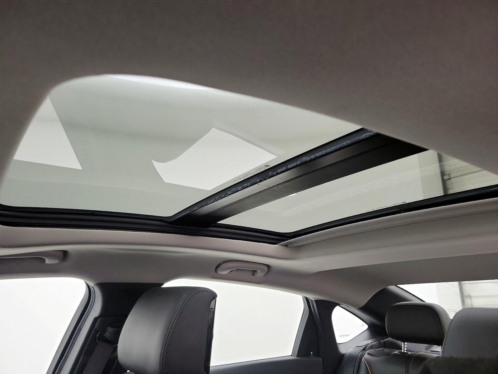 Panoramic Sunroof