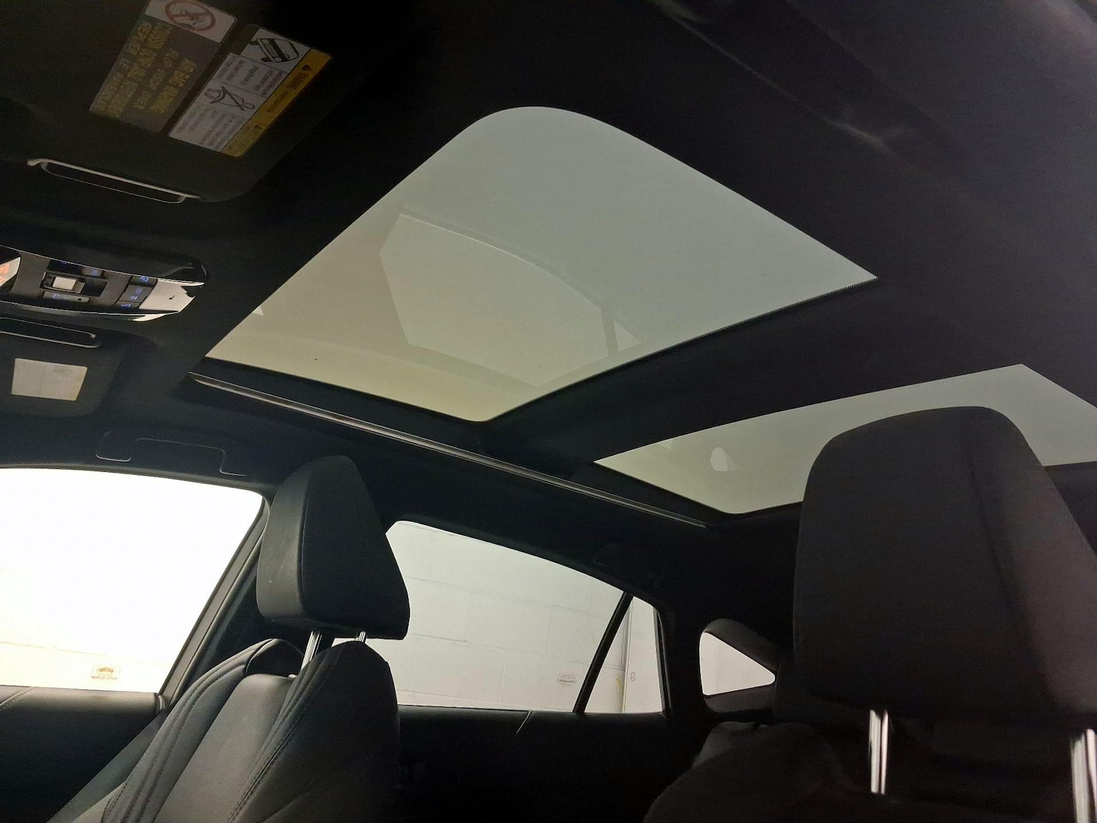 Skylight(s) & Overhead Airbags