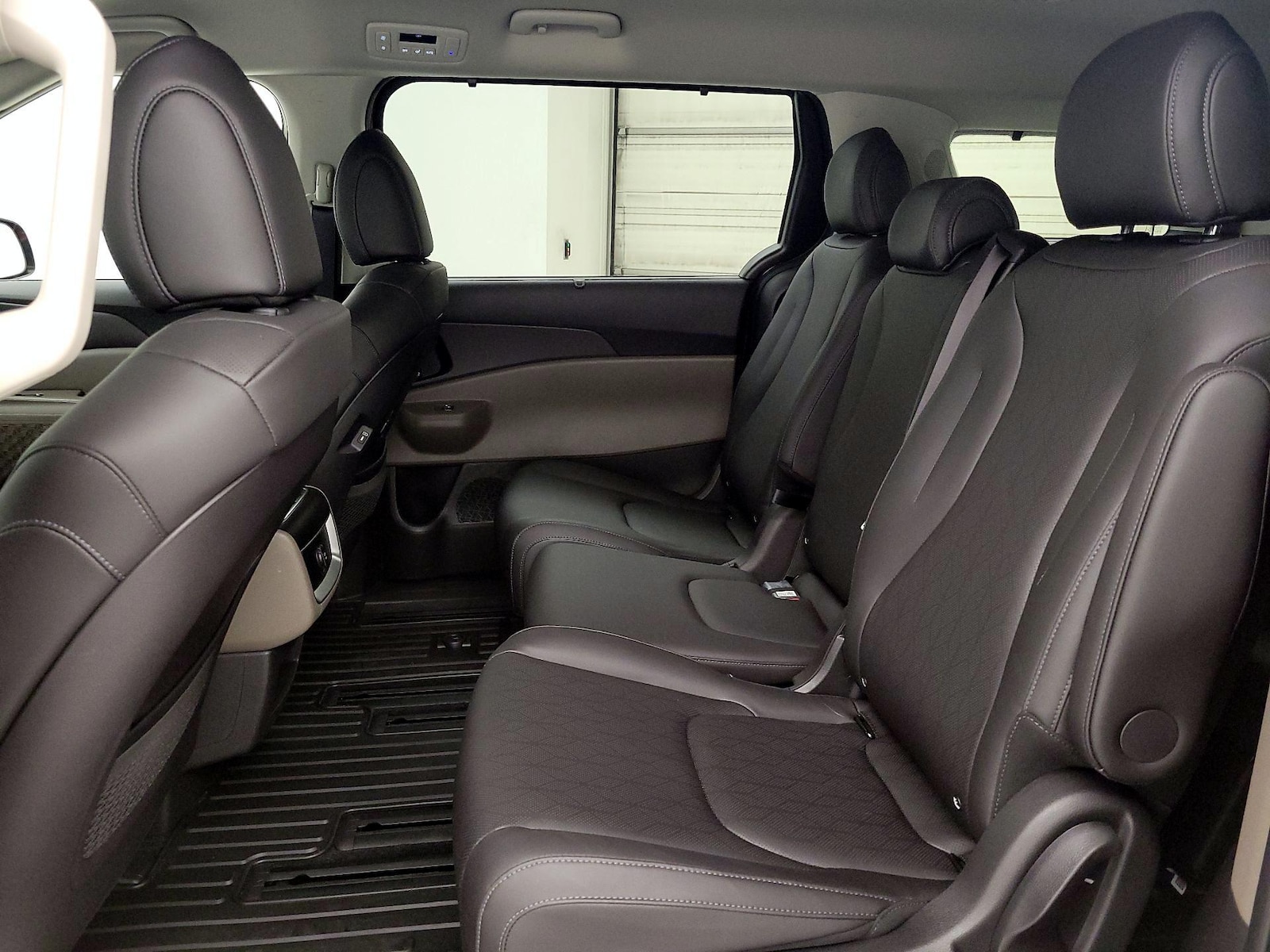 Rear Air Conditioning