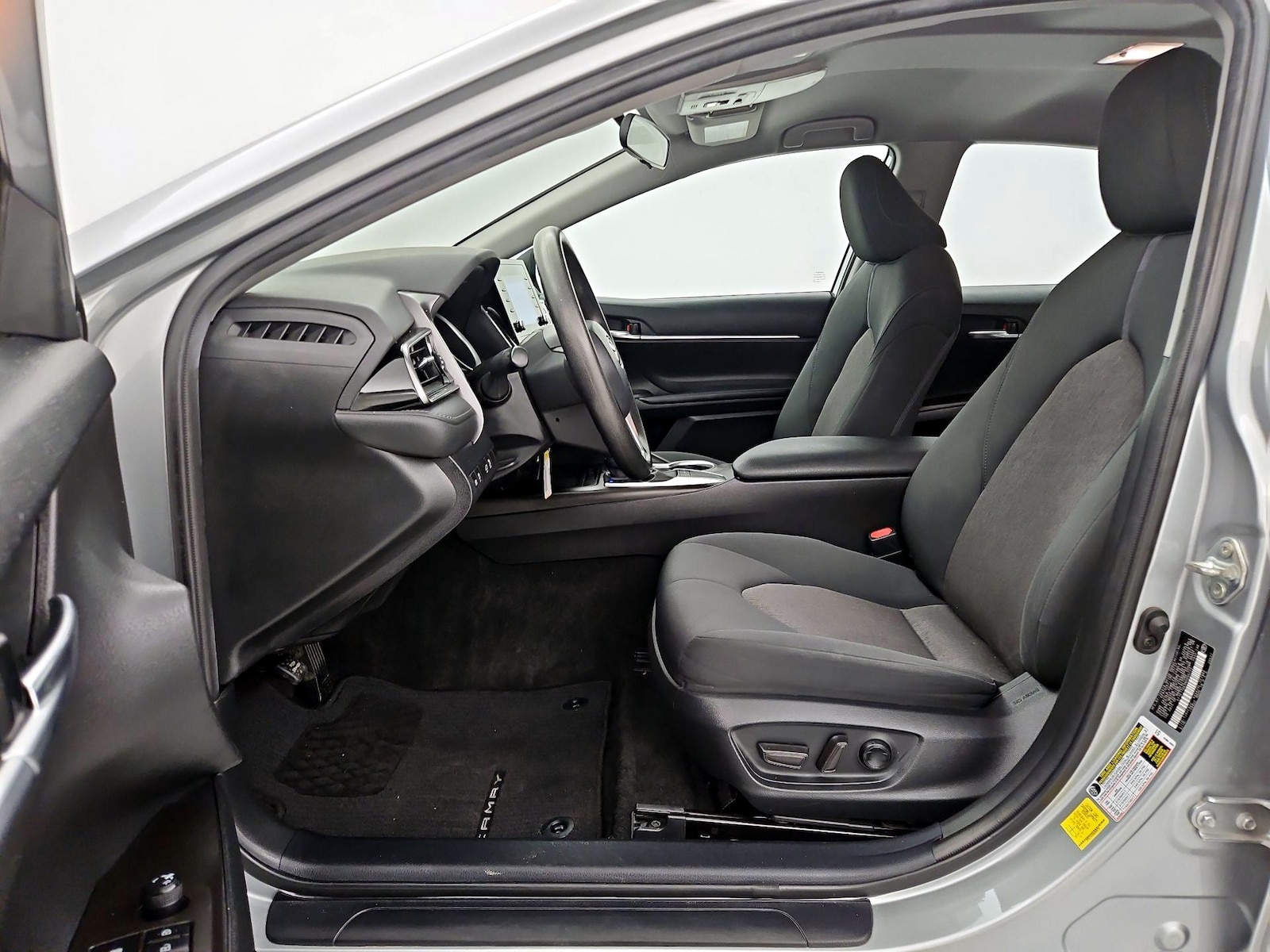 Power Seat(s) & Side Airbags