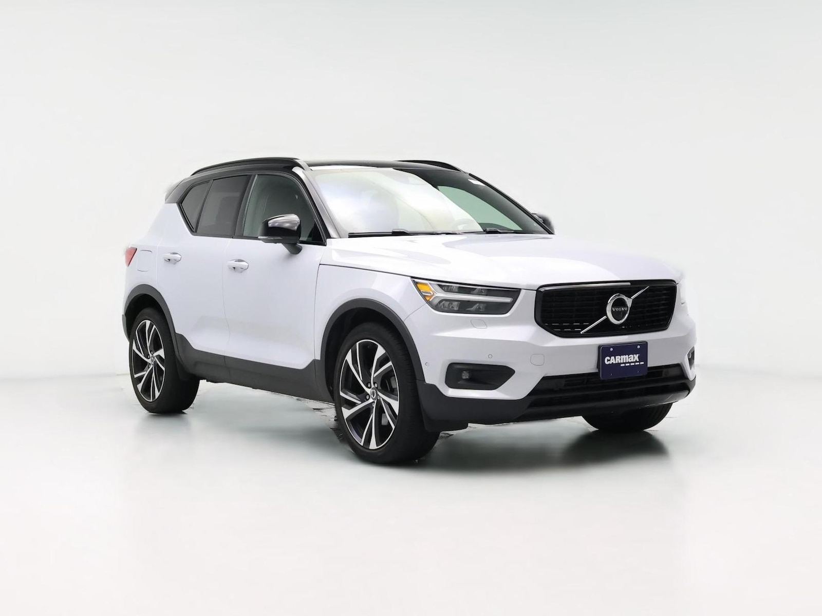 2022 Volvo XC40