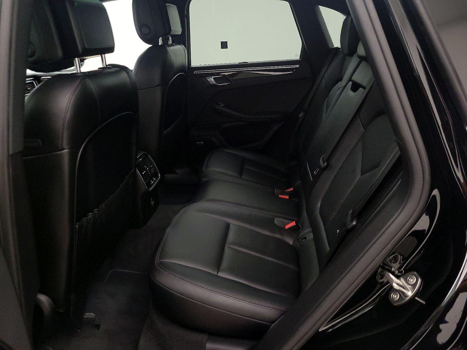 Rear Air Conditioning