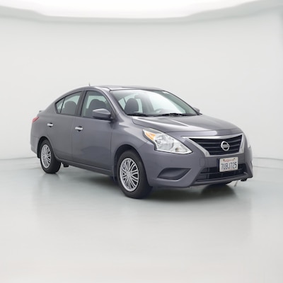 2016 Nissan Versa SV