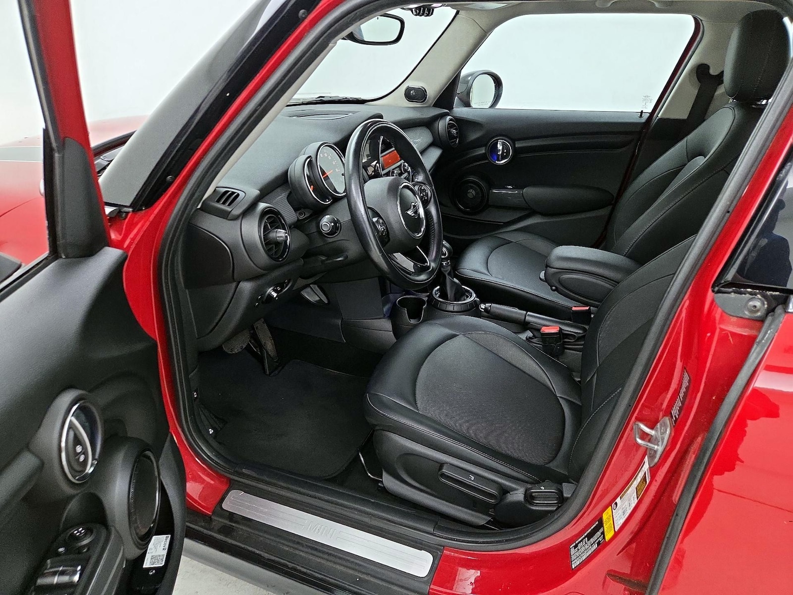 2016 MINI Cooper Base - Photo 12