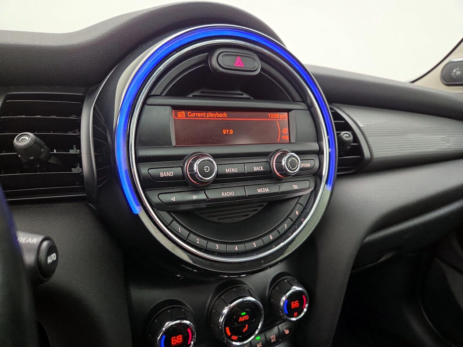 2016 MINI Cooper Base - Photo 15