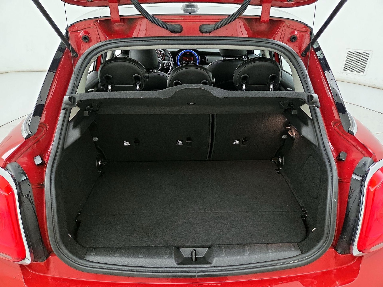 2016 MINI Cooper Base - Photo 21