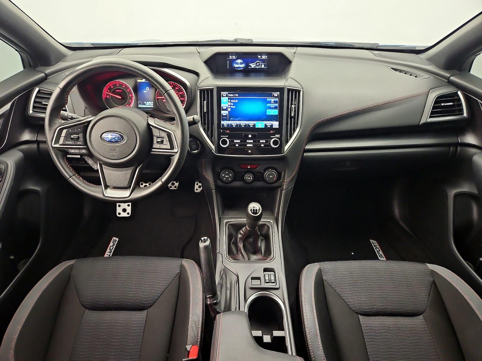 Apple CarPlay® & Android Auto™