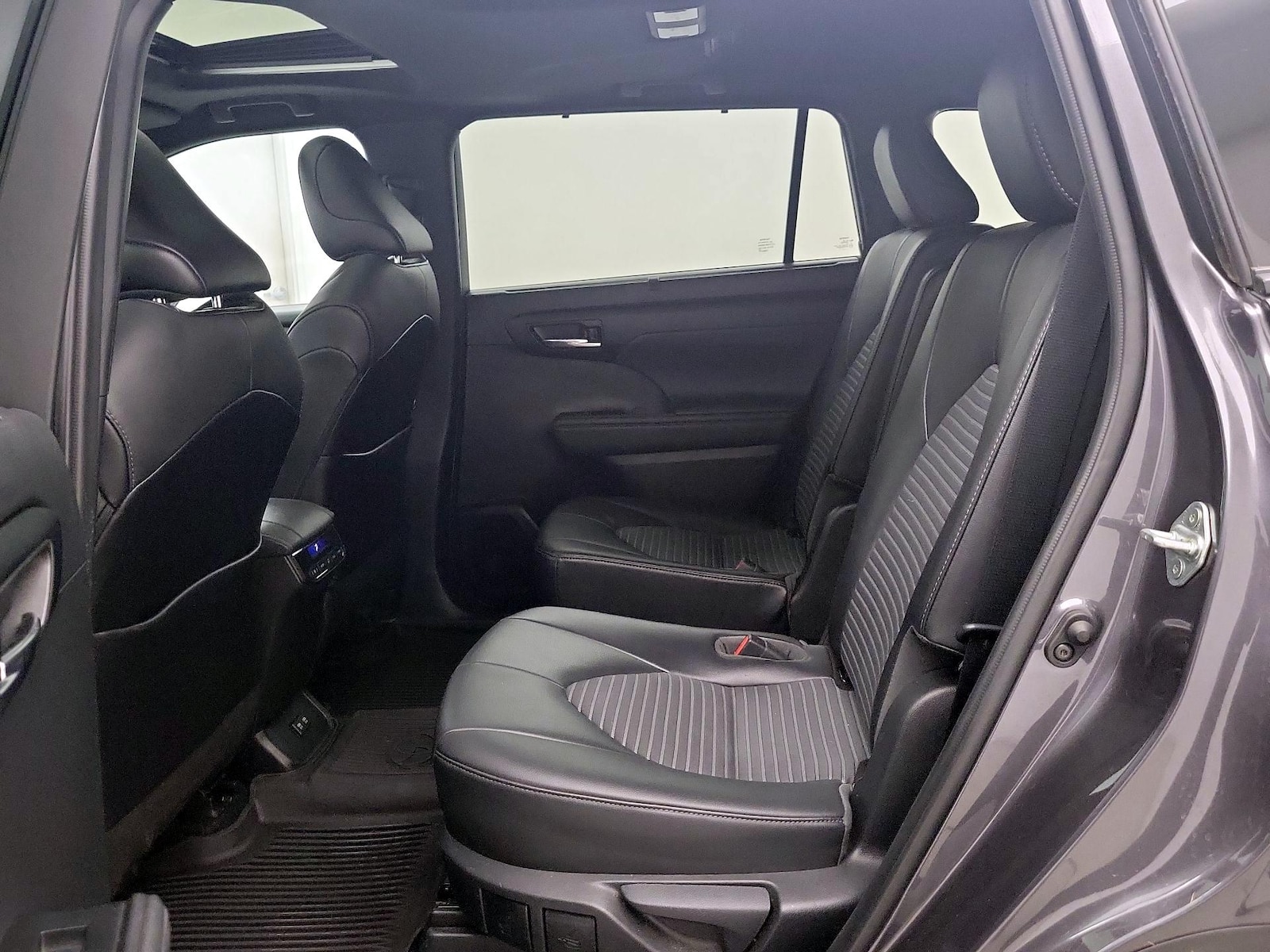 Rear Air Conditioning