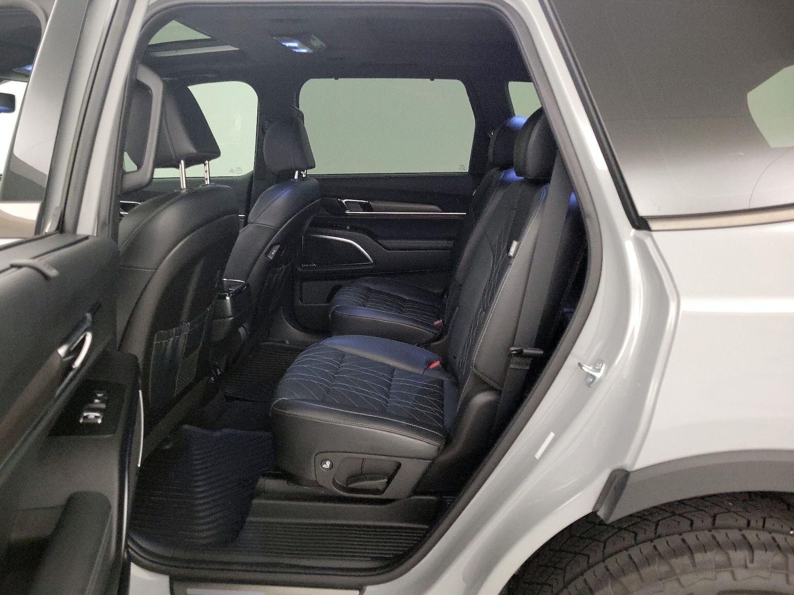 Rear Air Conditioning