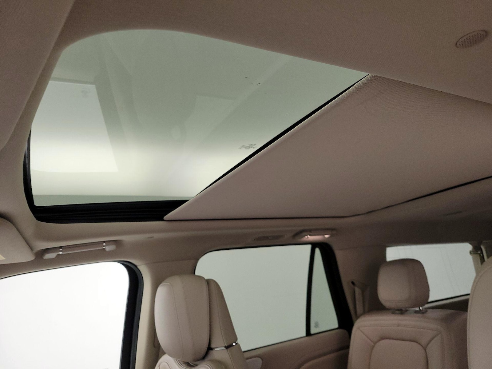 Panoramic Sunroof