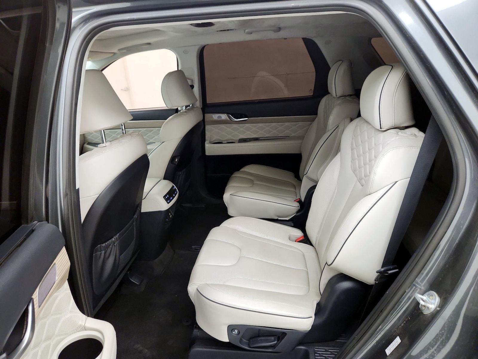 Rear Air Conditioning